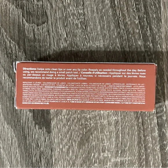 MILK MAKEUP Buzzed Electric Glossy Lip Plumper
hydrating lip plumper - Picture 5 of 8